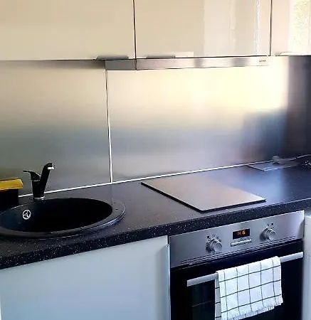 Taikos Apartment, Self Check-in *